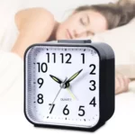 Réveil matin traditionnel